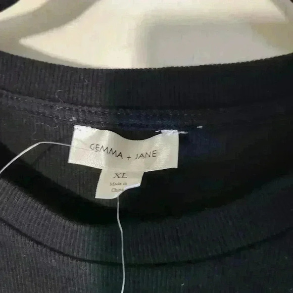 Gemma and Jane NWT Black Riffle Sleeveless Top Sweater XL - Picture 3 of 5